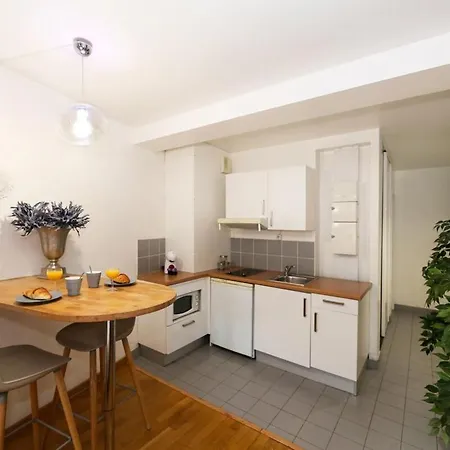 Apartamento 301 - Confort Au Coeur De 5