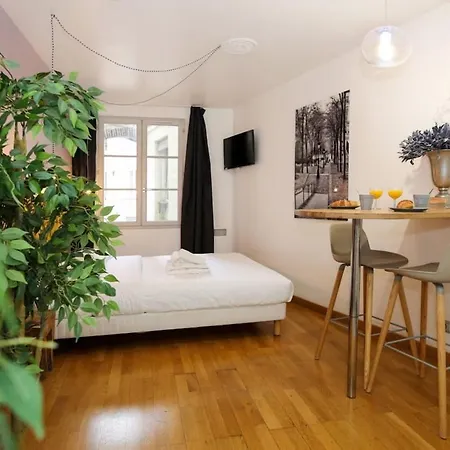 301 - Confort Au Coeur De 5 * París